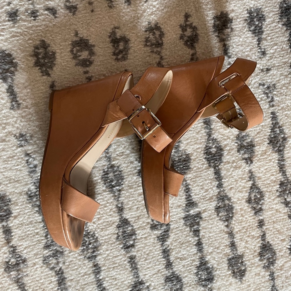 Arturo Chiang wedge sandal size 6